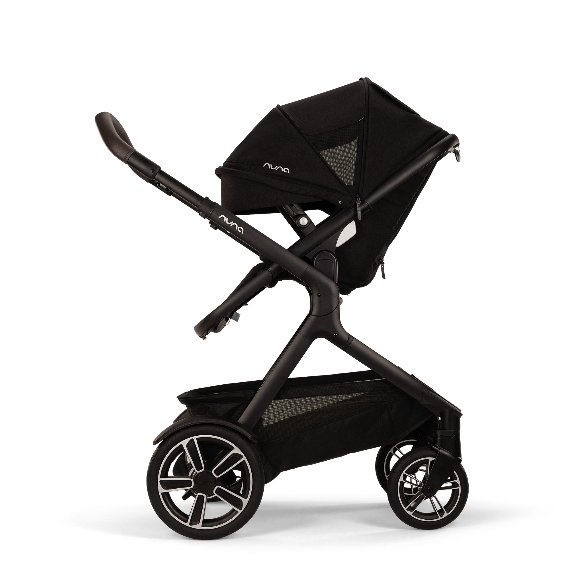 Carriola Demi Next con Plataforma y accesorios Caviar