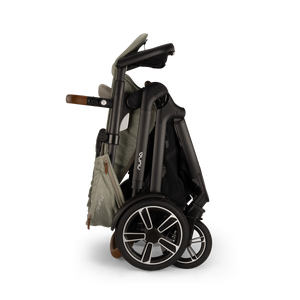 Carriola Demi Next con Plataforma y accesorios Caviar