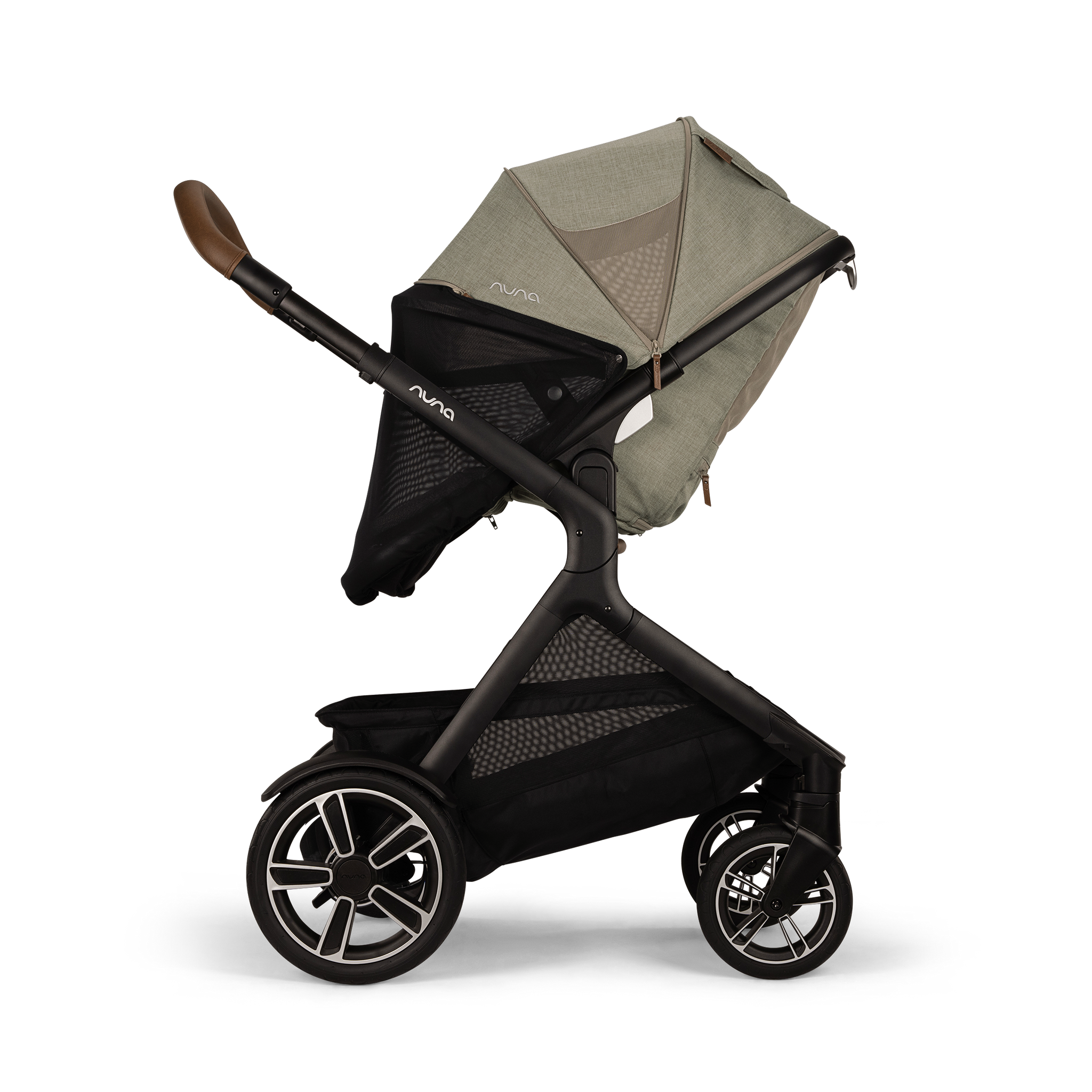 Carriola Demi Next con Plataforma y accesorios Caviar