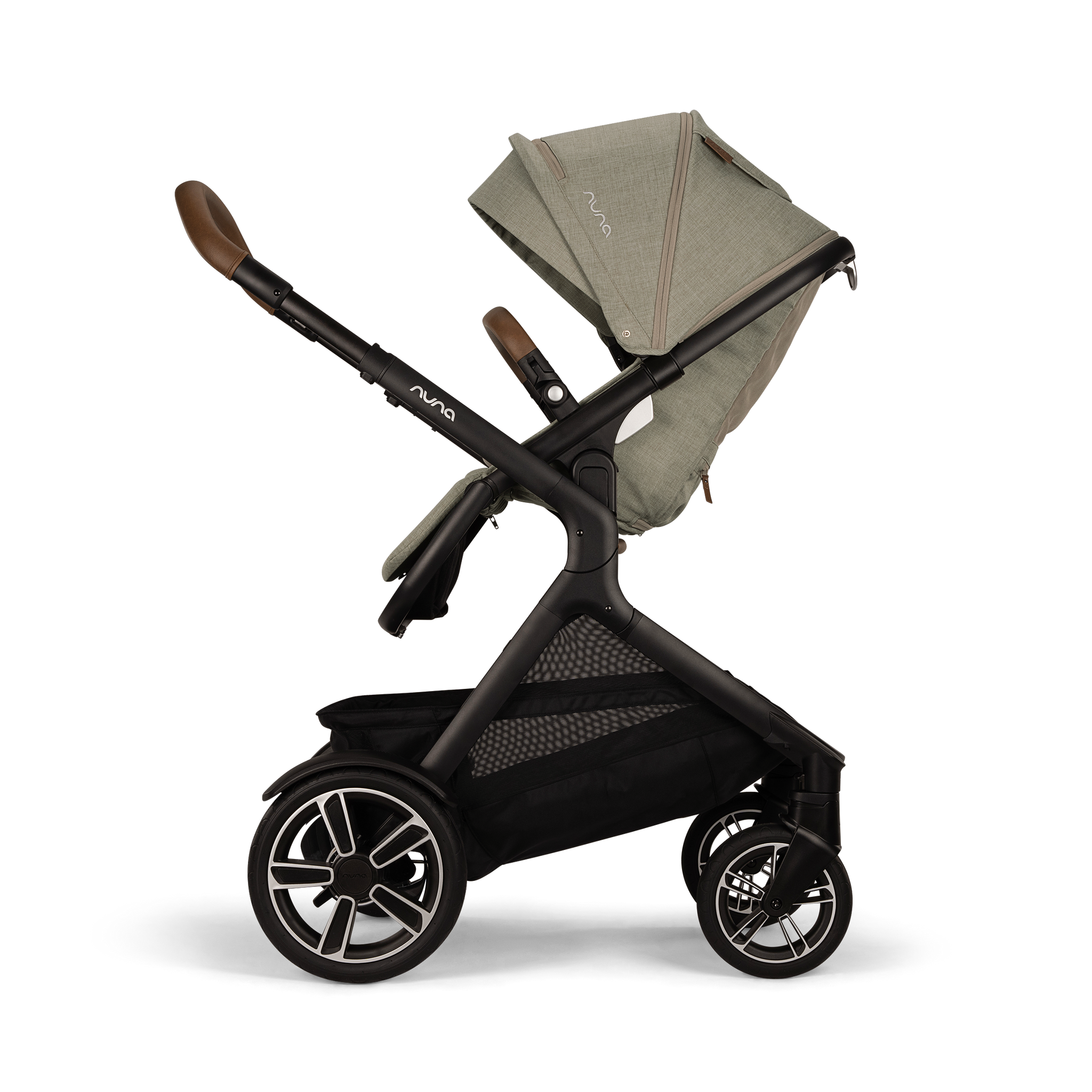 Carriola Demi Next con Plataforma y accesorios Caviar