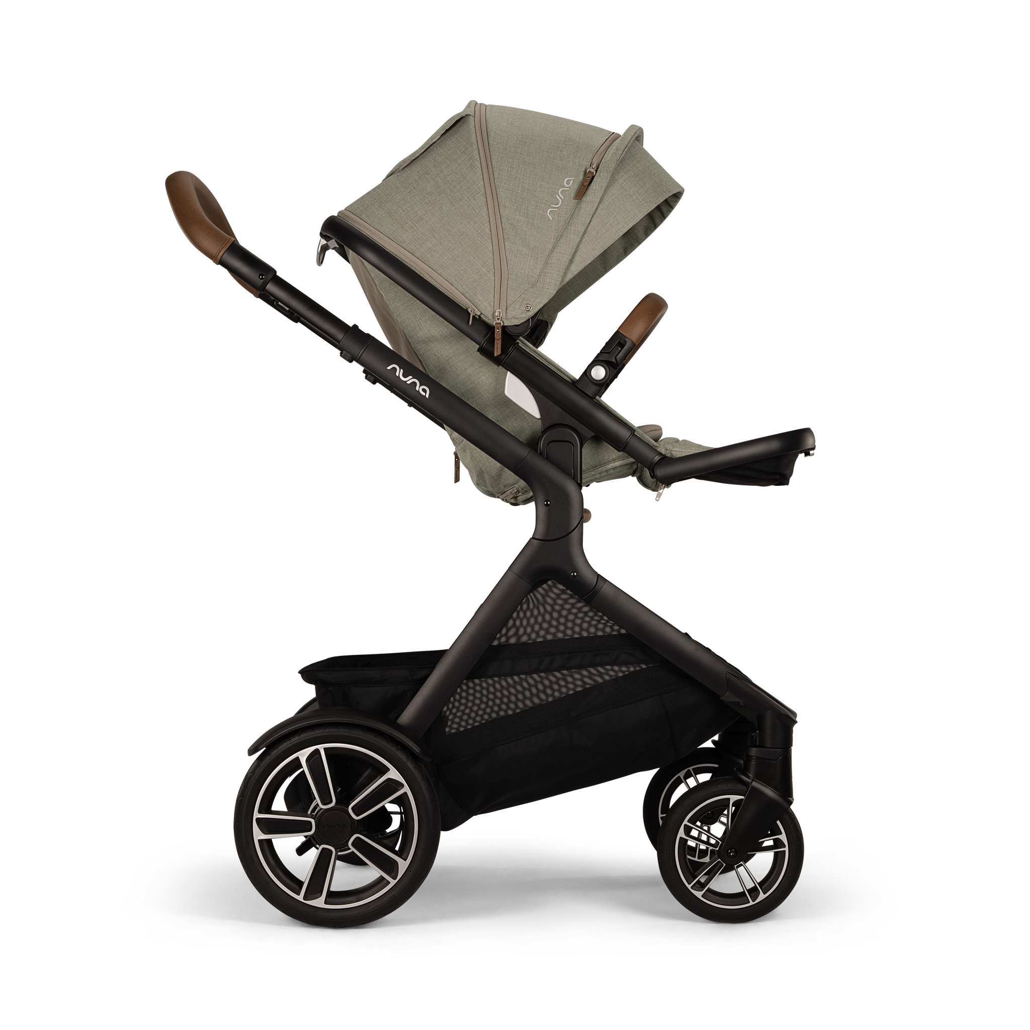 Carriola Demi Next con Plataforma y accesorios Caviar