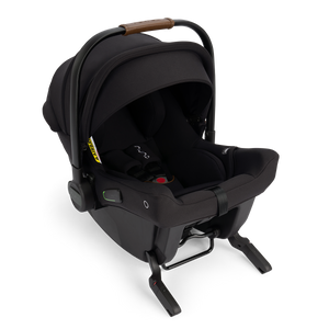Travel System Autoasiento PIPA URBN + Carriola MIXX Caviar